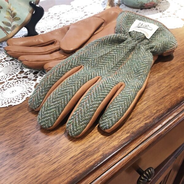 Fleece-lined Warm Touch Screen Tweed Leather Gloves - Image 8