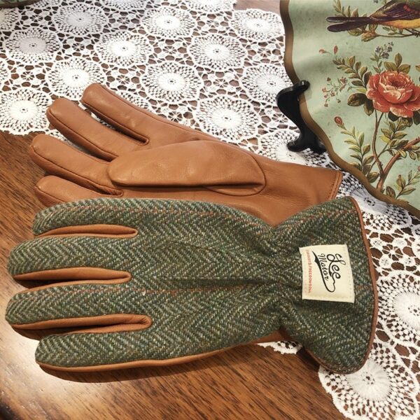 Fleece-lined Warm Touch Screen Tweed Leather Gloves - Image 5