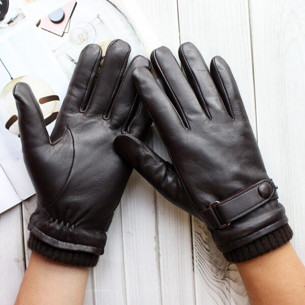 Windproof Waterproof And Warm Touch Screen Mens Gloves - Image 3