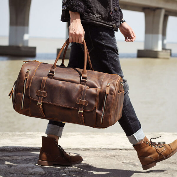 Men's Retro Genuine Leather Super Large Capacity Travel Bag