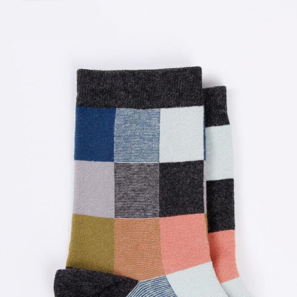 Medium Tube Socks For Men In Autumn And Winter - Image 6